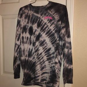 VS pink long sleeve shirt